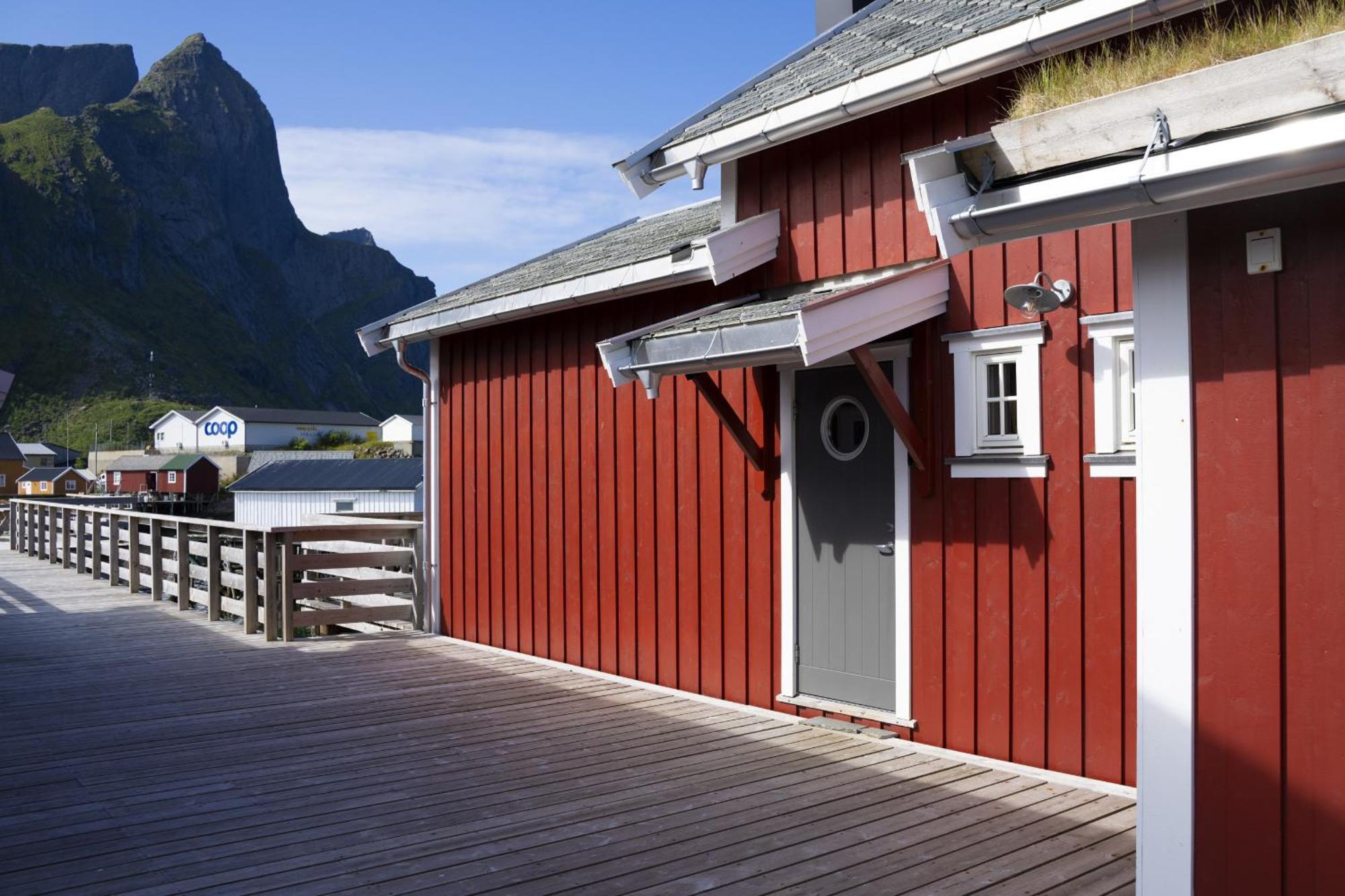 Reine Rorbu, Amaliebua Villa Exterior photo